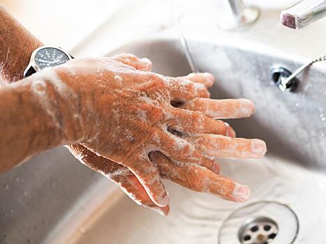 5 предметов, после контакта с которыми нужно срочно мыть руки