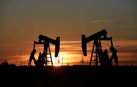 Фантастическое падение цен на нефть обойдет стороной РФ