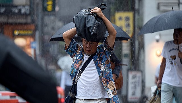 В Японии из-за ливней эвакуируют 21 тысячу человек