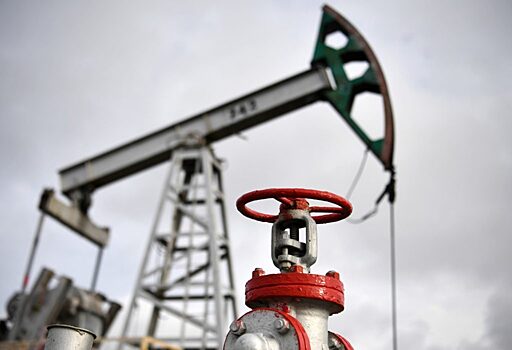 Потолок для нефти России провалился
