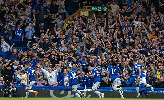 Лидер АПЛ «Арсенал» отхватил от аутсайдера «Эвертона»: «Канониры» подавились «ирисками» и прервали свою 13-матчевую беспроигрышную серию