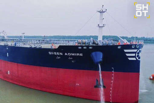 ERR: РФ освободила задержанный в Балтийском море нефтяной танкер Green Admire