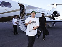 Головкин прилетел в Вегас