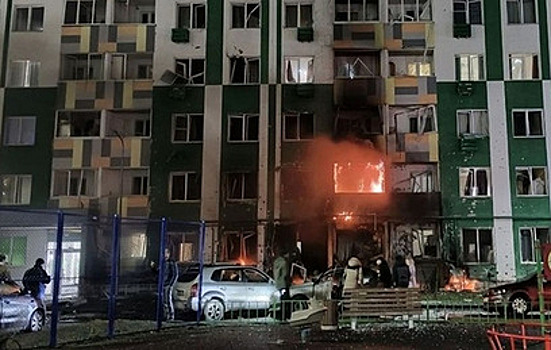 Семь человек пострадали в результате падения дрона на жилой дом в Твери