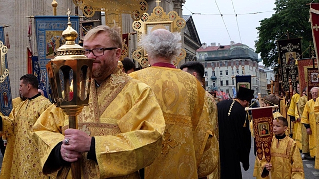 Туристам предложат помолиться в России