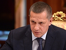 «Вы – красивые, сильные, мудрые»: полпред президента в ДФО поздравил женщин