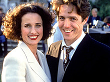 Хью Грант и Энди Макдауэлл снова вместе в трейлере «Дня красных носов и свадьбы» (Видео)