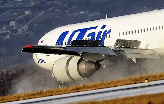 Boeing экстренно вернулся в аэропорт Тюмени