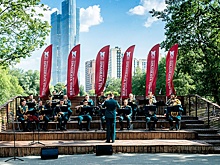 Военный оркестр порадовал москвичей маршами и вальсами в преддверии фестиваля «Спасская башня»