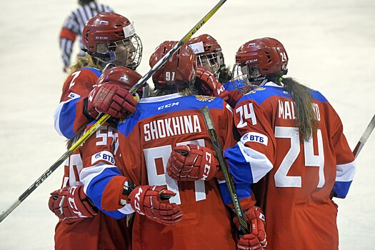 Подмосковные хоккеистки в составе сборной России отправились на Турнир пяти наций в Финляндию