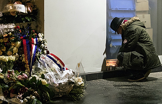 Во Франции почтили память жертв терактов 8-9 января 2015 года