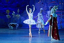 Челябинский театр оперы и балета презентовал новогодние спектакли