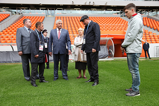 Глава МВД России Владимир Колокольцев лично проверил готовность уральских полицейских к ЧМ-2018