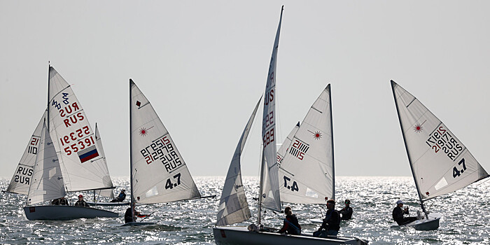 Поднять паруса: в Подмосковье начался первый этап серии регат «Кубок Пестово»