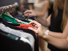 С 1 апреля 2024 года обязательная маркировка распространяется на новые предметы одежды