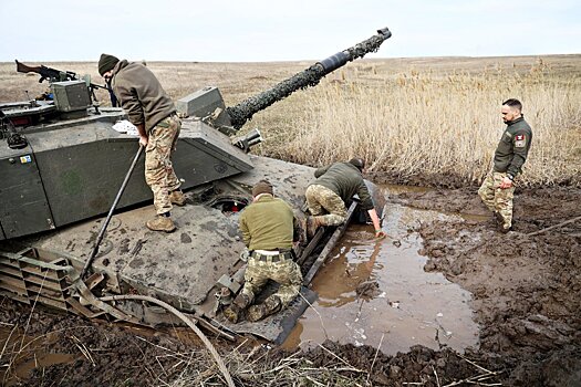 Британский танк Challenger утонул в Запорожской области
