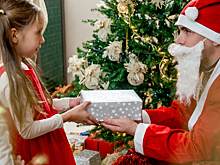 Психолог рассказала, стоит ли говорить детям правду про Деда Мороза