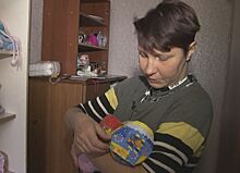 "Лялечка ни в чем не виновата": волонтер помогла бездомной женщине с младенцем обрести крышу над головой