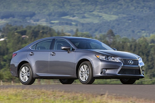 Lexus ES 300h обошел конкурентов и был признан самым надежным гибридным авто