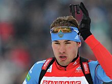 Шипулин стал третьим в гонке преследования на этапе КМ по биатлону