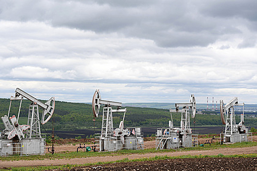 Мировые цены на нефть установили рекорд