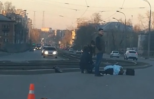 На Уралмаше водитель BMW насмерть сбил пешехода
