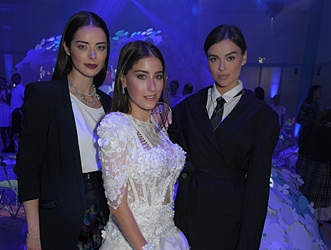 Роковые красотки: Темникова и Александрова зажгли на вечеринке Tiffany в Лондоне в вамп-образах и бриллиантах