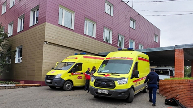 Филиалы омской больницы, в которой лежал Навальный*, решили закрыть