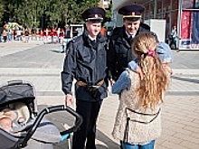 В Зеленограде потерявшуюся девочку вынесли на сцену концерта в День города, чтобы найти ее родителей