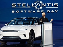 Stellantis перейдет на стандарт зарядки Tesla
