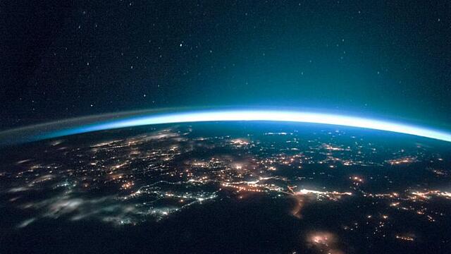 Козерогам и Близнецам стоит проявить настойчивость, а Львам придется решать чужие проблемы