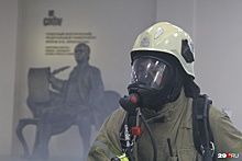 Ломоносов в дыму: смотрим, как архангельские пожарные провели внезапные учения в САФУ