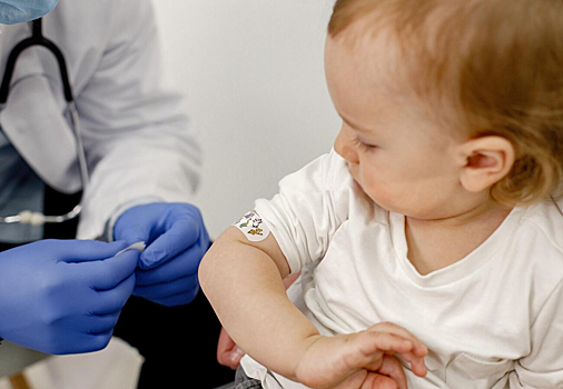 SHOT: в Якутске у младенца начался некроз тканей после прививки