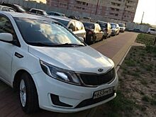 В Ростове автохам перекрыл проезд коляске