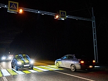 В Омске впервые на дорогах появятся проекционные «зебры»