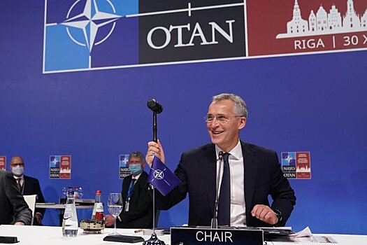 Нынешний глава НАТО мечтает продолжить карьеру в сфере финансов