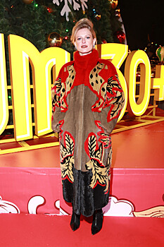 В Москве состоялось торжественное открытие ГУМ-Катка