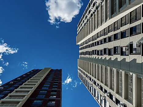 Спрос на новостройки в Москве и Подмосковье упал на 65% за год