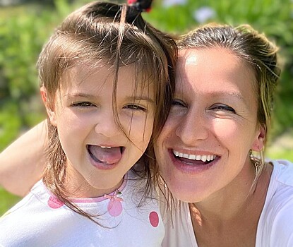 Татьяна Волосожар учит 4-летнюю дочь не плакать
