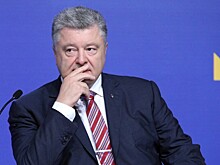 Пришедший к детям алкоголик Порошенко возмутил поведением