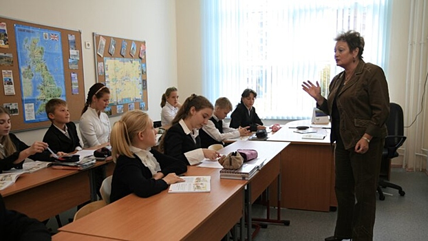 В России предложили ввести ответственность за оскорбление педагогов