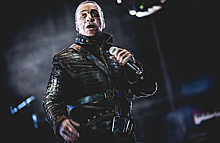 Лидеру Rammstein Тиллю Линдеманну не разрешили выступить на фестивале «МакЛарин»