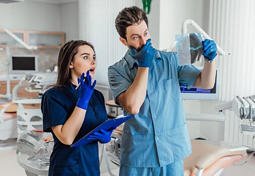 Россиянин случайно узнал о раке на приёме у стоматолога. Какие симптомы он игнорировал?