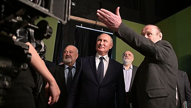 Путин посмотрел класс-концерт студентов выпускного курса ВГИКа