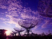 Повторяющиеся сигналы из глубокого космоса крайне маловероятно отправлены инопланетной цивилизацией. Вот почему