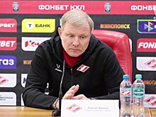 Давыдов о Голдобине и Морозове вне заявки «Спартака»: «На носу плей-офф – поздно воспитывать игроков. Задача тренеров – их развивать и направлять, а не тюкать»