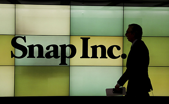 Google вела переговоры о покупке Snap