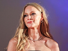 Светлана Ходченкова снялась в белом платье