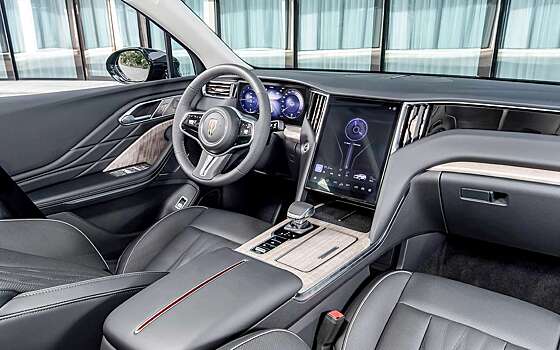 Полный привод, 7 мест, автомат как у Лексуса: чем удивил недорогой, но комфортный премиум