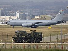 США подняли с авиабазы топливозаправщики Boeing KC-135R Stratotanker